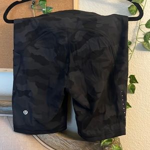 Black camouflage Lululemon biker shorts, size 8